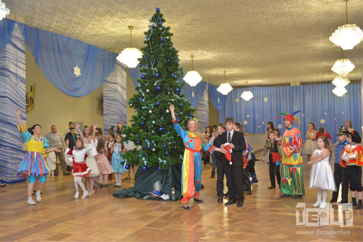 Новогодние каникулы с Русским театром