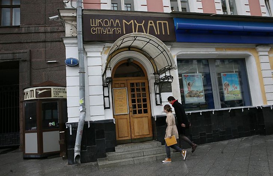 ШКОЛА-СТУДИЯ МХАТ завершает в Абакане сибирский гастрольный тур